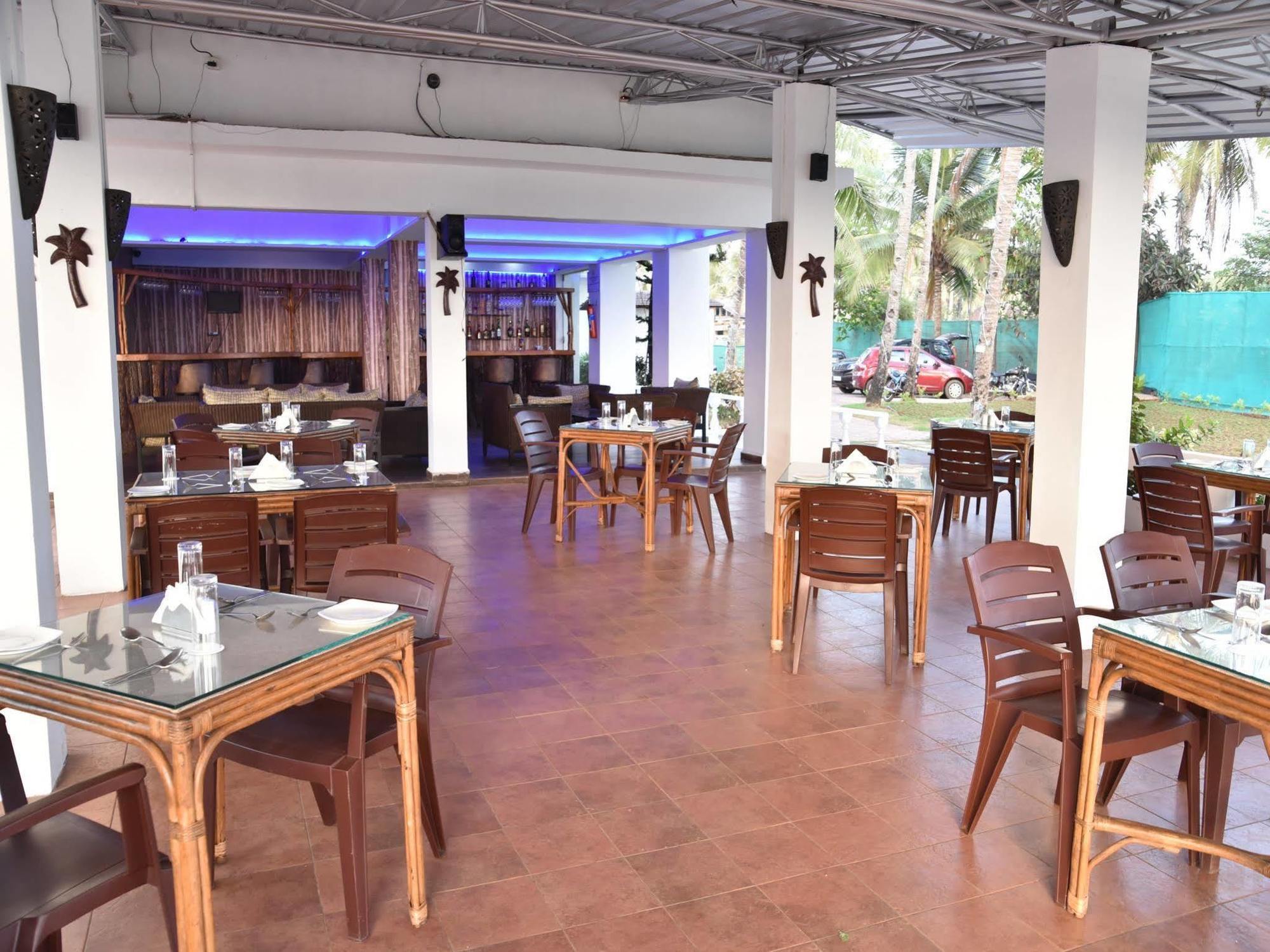 Hotel Lucky Star Колва Екстер'єр фото