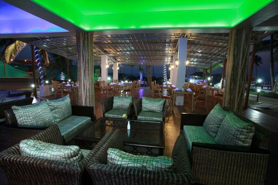 Hotel Lucky Star Колва Екстер'єр фото