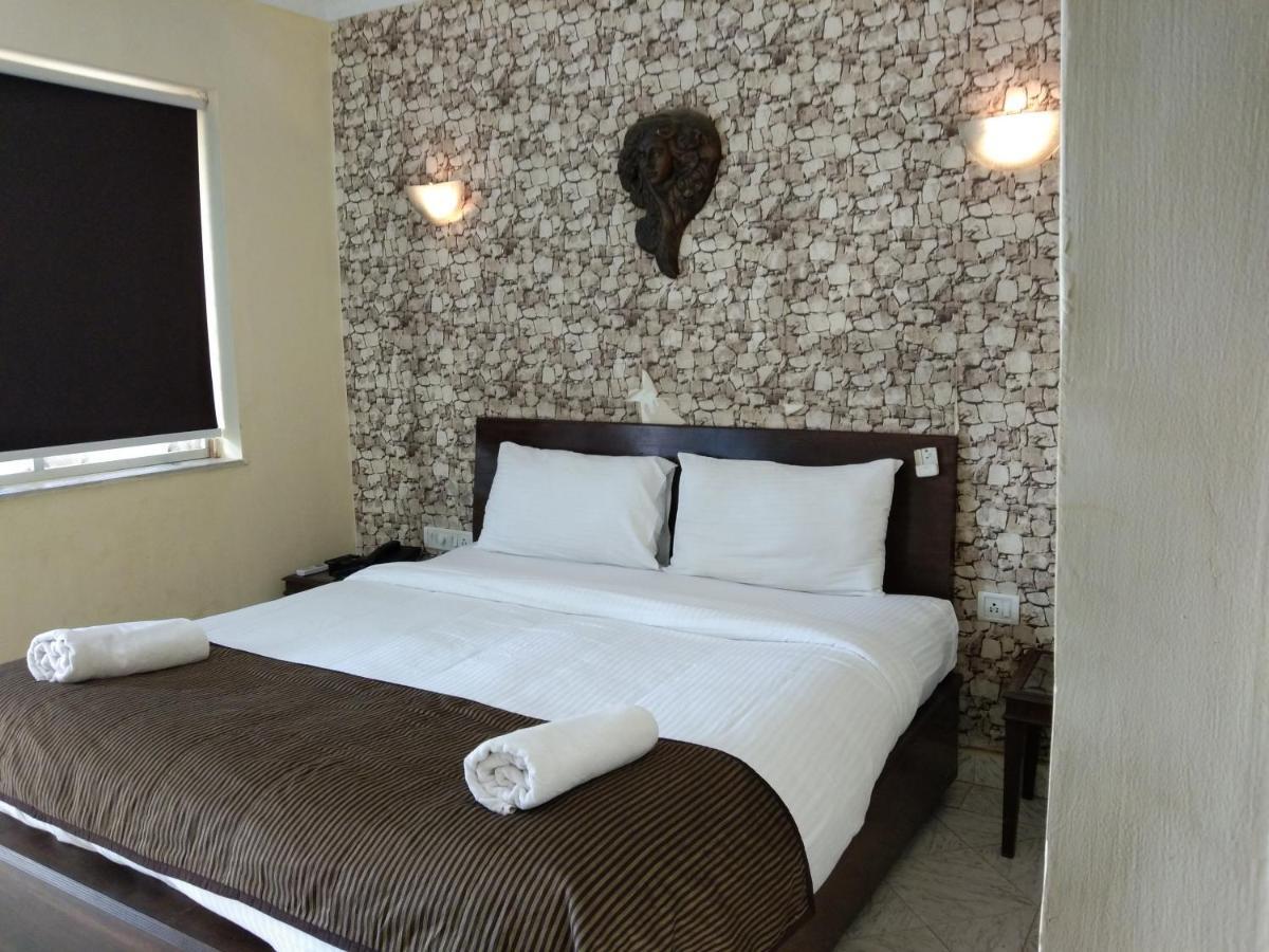 Hotel Lucky Star Колва Екстер'єр фото