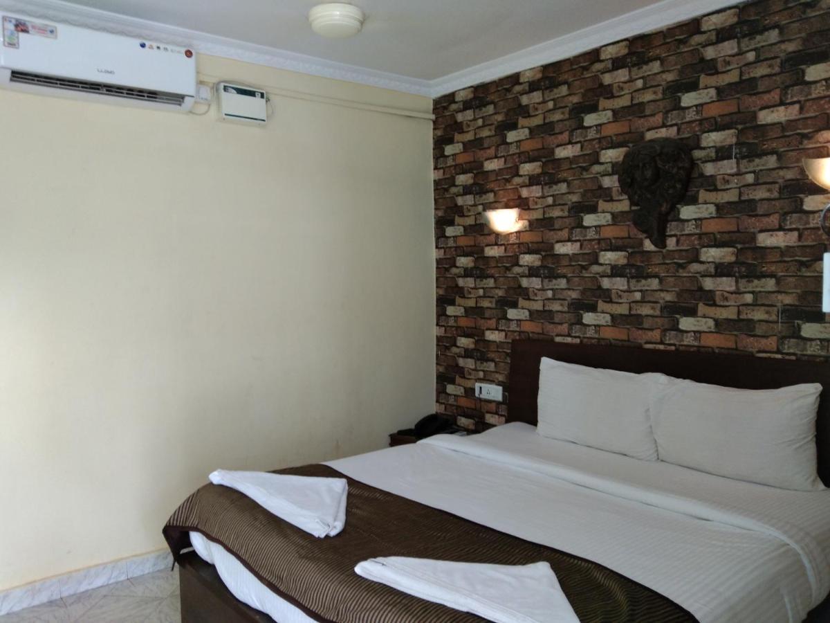 Hotel Lucky Star Колва Екстер'єр фото
